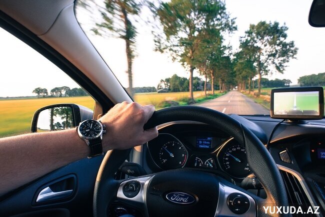 Yuxuda maşın sürmək