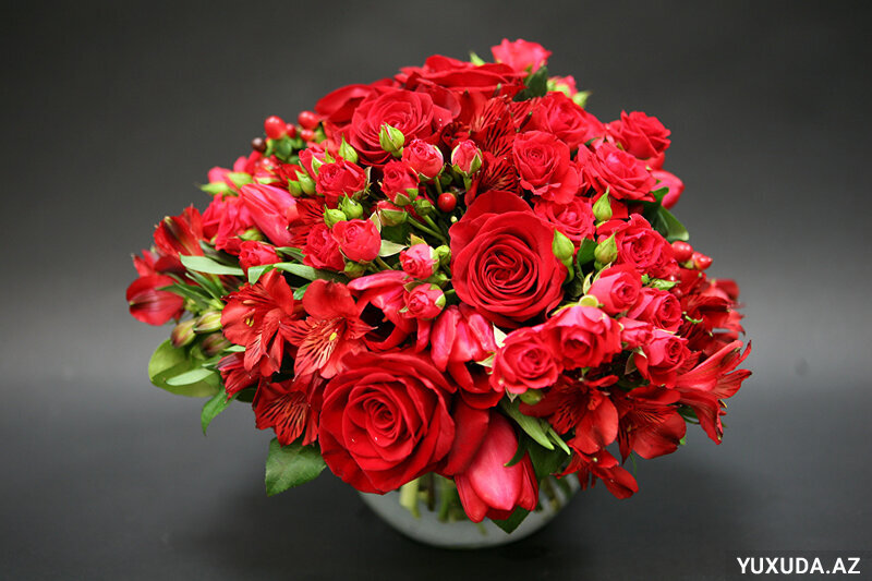 Yuxuda gül buketi görmək